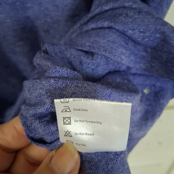 Quinee Women's Blue Nursing Breastfeeding Top with Button Detail - Picture 9 of 12